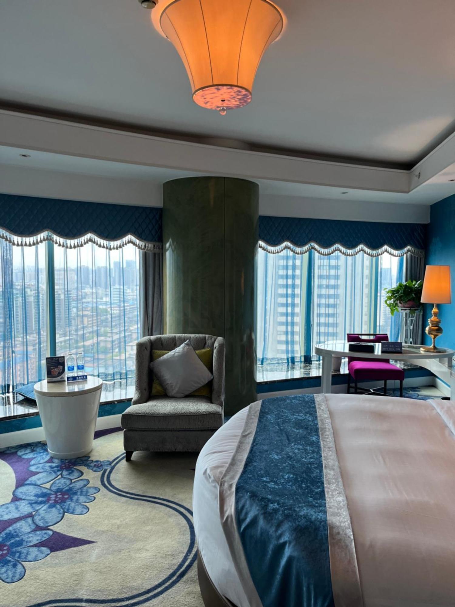 Days Hotel & Suites China Town---Five Minutes To Reach Changsha Station, The Metro Line 2 & Line 6 Are Nearby,Free Gym & Laundromat,Chinese And Western Buffet Breakfast Is Offered On The 31St Floor Exterior foto