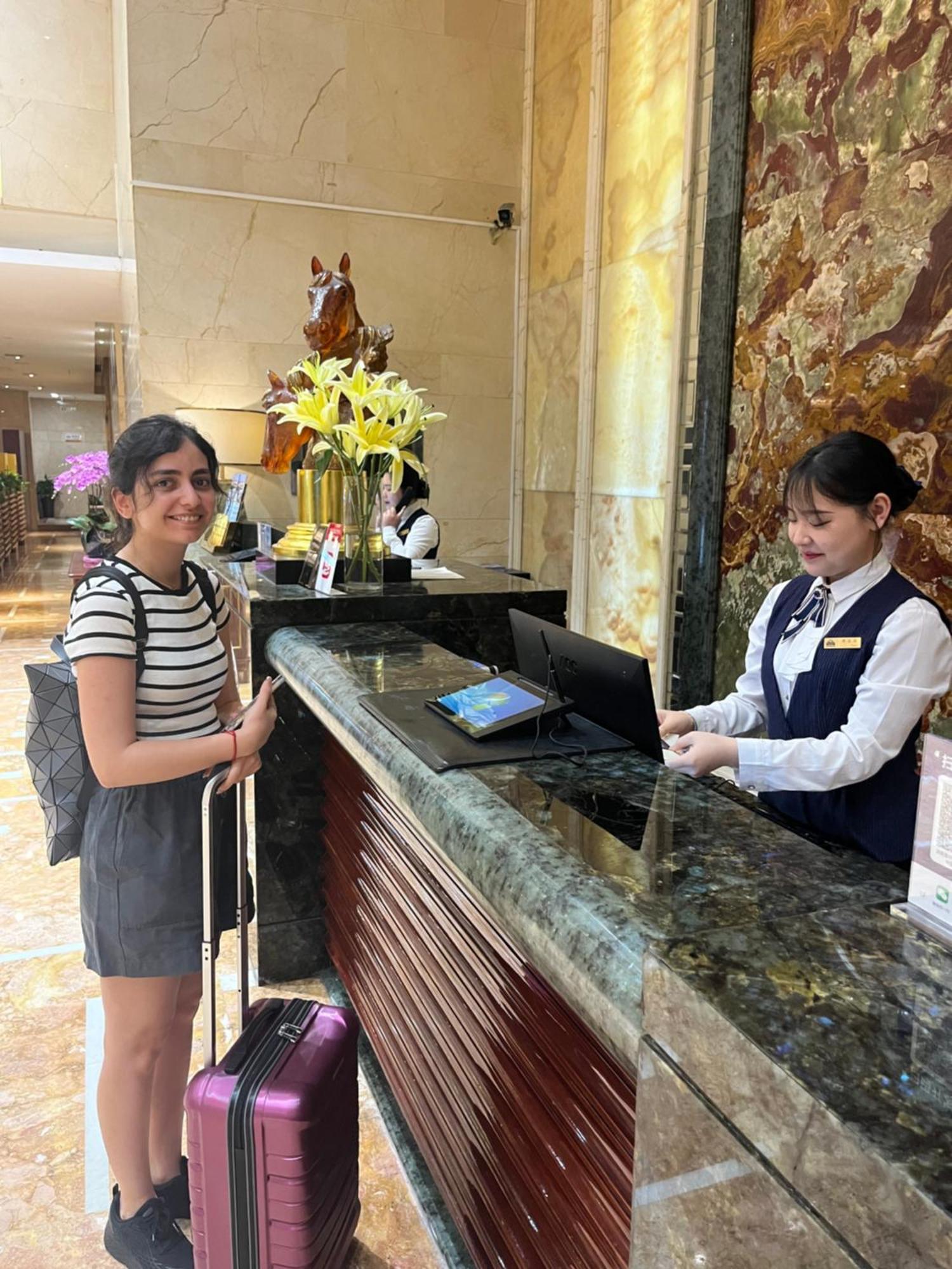 Days Hotel & Suites China Town---Five Minutes To Reach Changsha Station, The Metro Line 2 & Line 6 Are Nearby,Free Gym & Laundromat,Chinese And Western Buffet Breakfast Is Offered On The 31St Floor Exterior foto